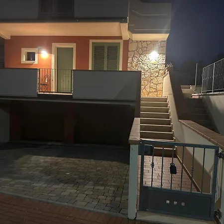 Appartement Oasi Relax Con Jacuzzi E Giardino Privato